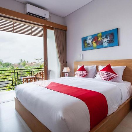 Oyo 1207 Pondok 789 Near Canggu Echo Beach Luaran gambar