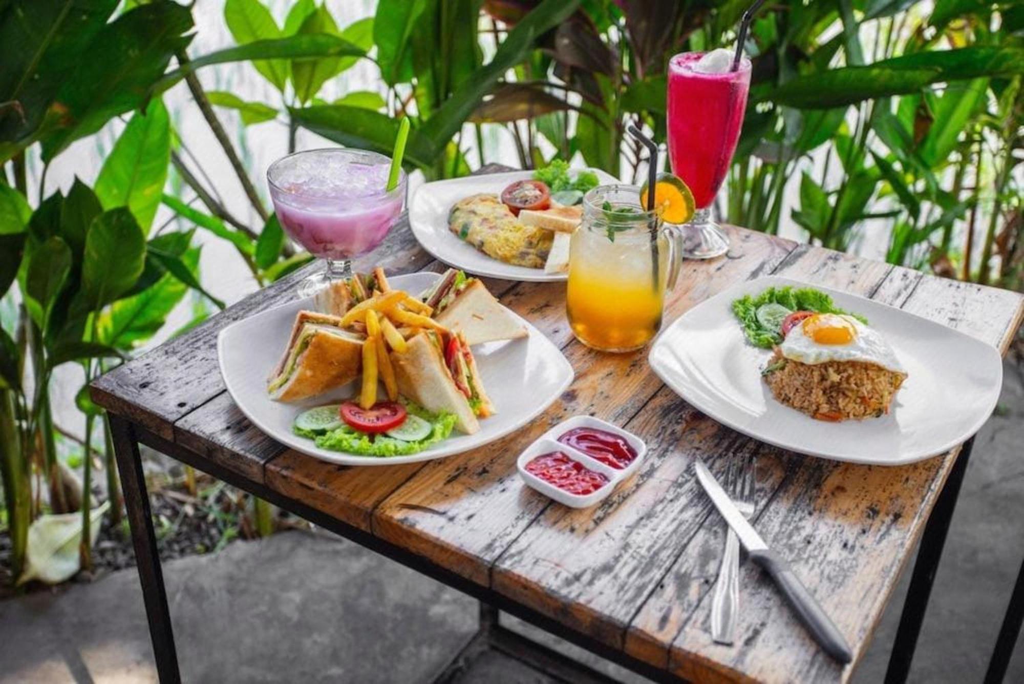 Oyo 1207 Pondok 789 Near Canggu Echo Beach Luaran gambar